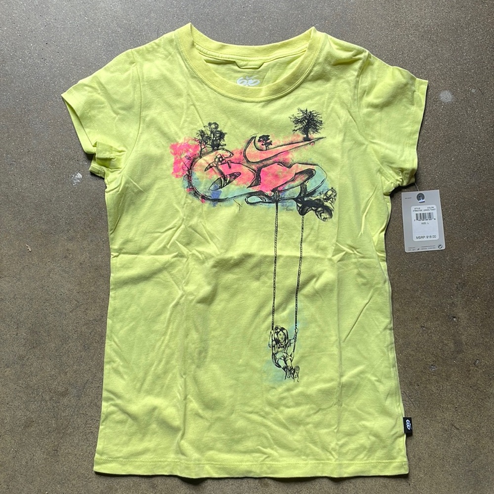 Nike 6.0 Yellow Tshirt Lemon Twist with amazing artwork womens size L